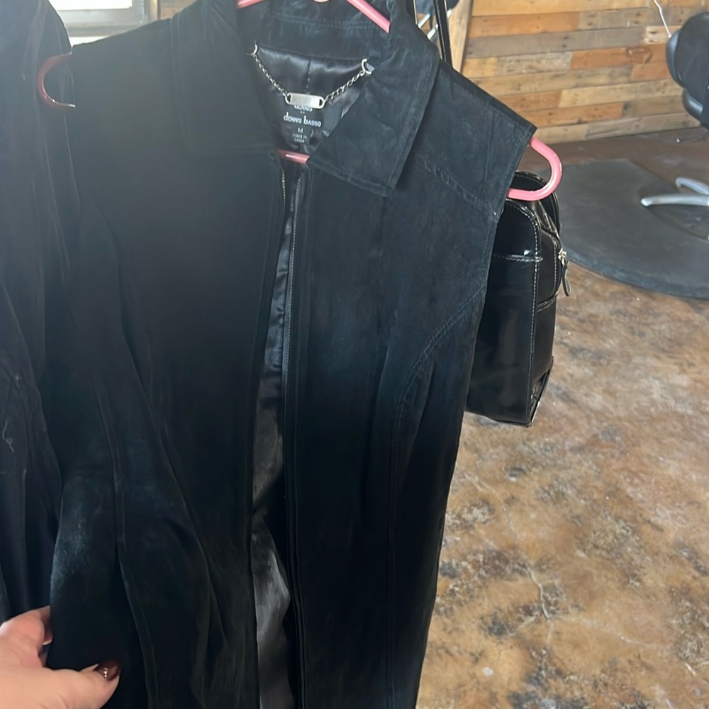 Suede black jacket vest.
